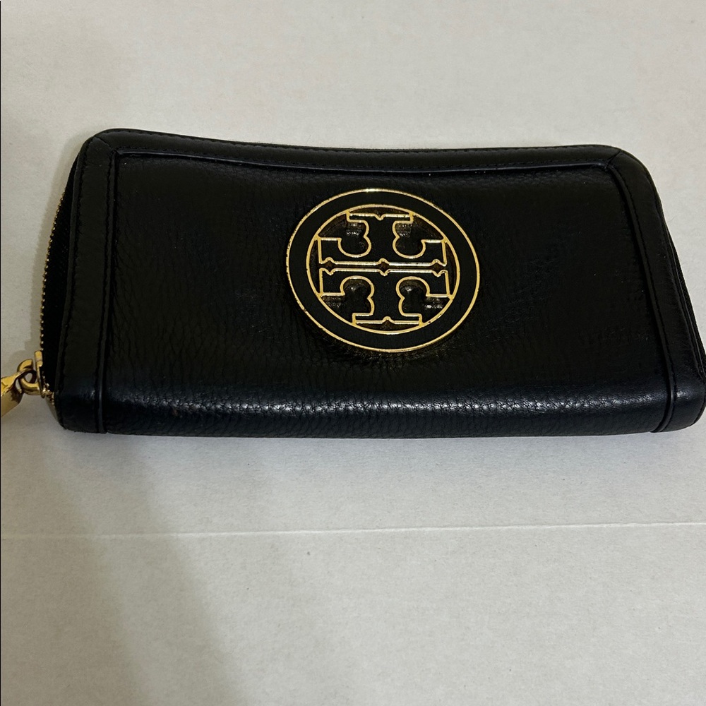 Tory Burch Black Zip Wallet with Gold Emblem